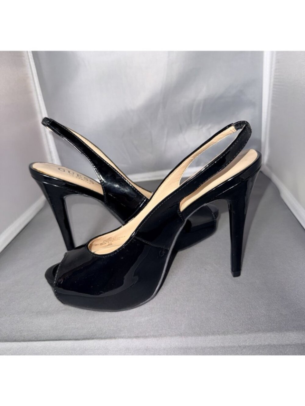 Guess WGSEEK-C Black Patent Peep Toe Slingback Platform Pumps Size 6M - Picture 3 of 6